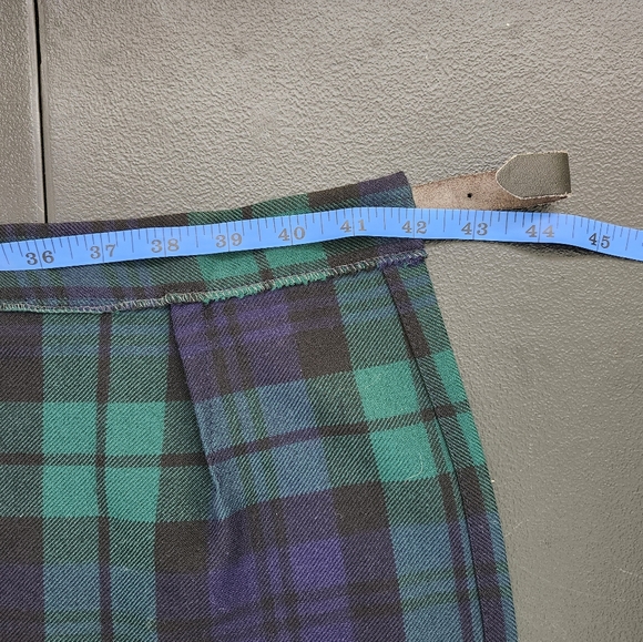 Kilted Skirt - Brooks Brothers Night Watch Tartan Kilt - 30 inch length - Picture 14 of 14